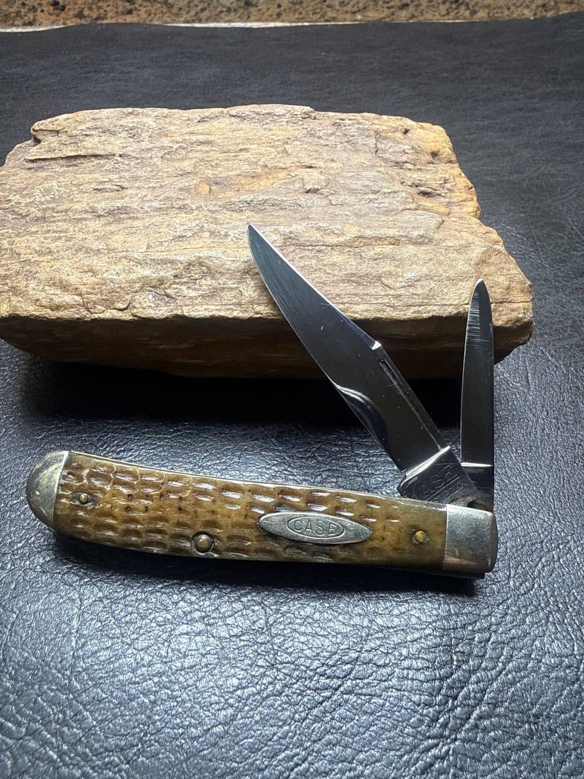 Case Tested XX 6220 Peanut – Jigged Bone (1920–40)