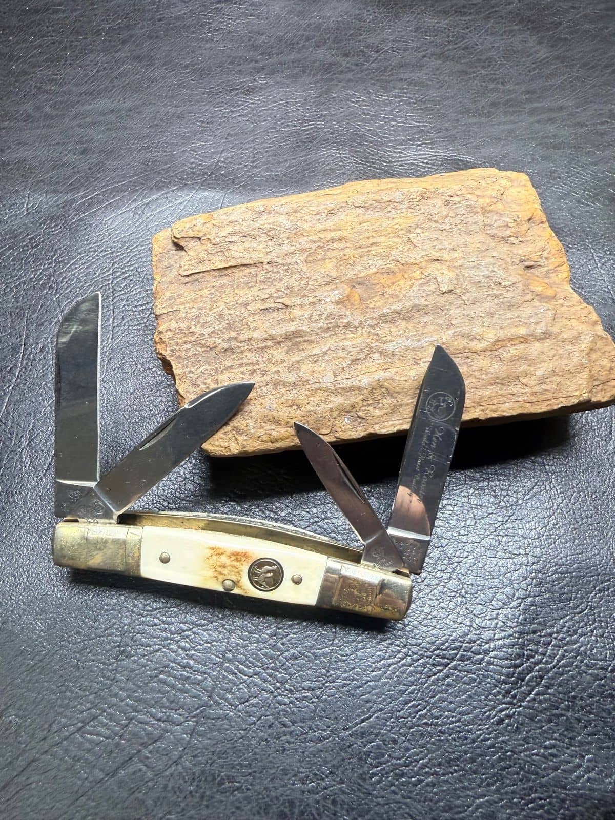 Hen & Rooster Bertram 345-DS 5-Blade Deer Stag Pocket Knife