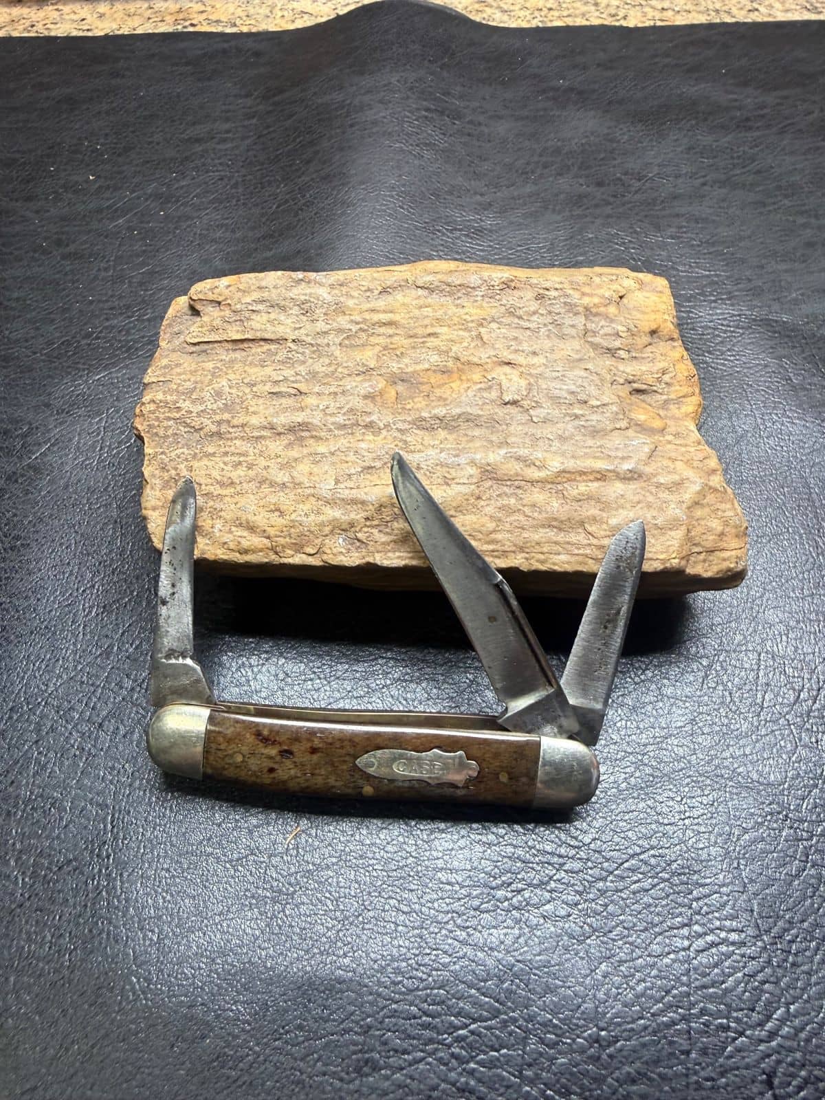 Case XX 63074 3-Blade Brown Bone Pocket Knife - Vintage