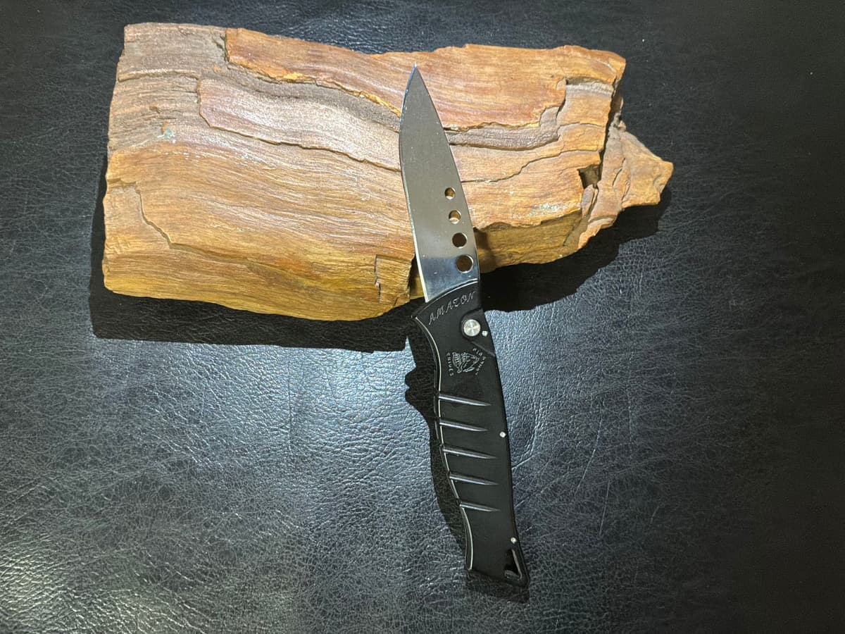 Knifes of Alaska strike force auto — image 1 of 1