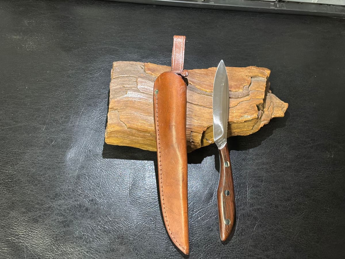 D. H. Russell belt knife Canada rd-1962 — image 1 of 1