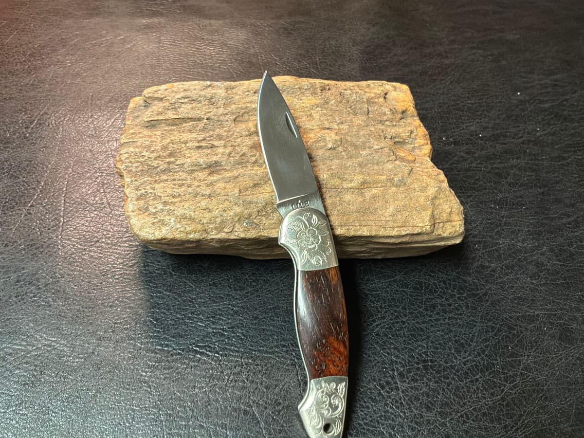 Jimmy Lile knives