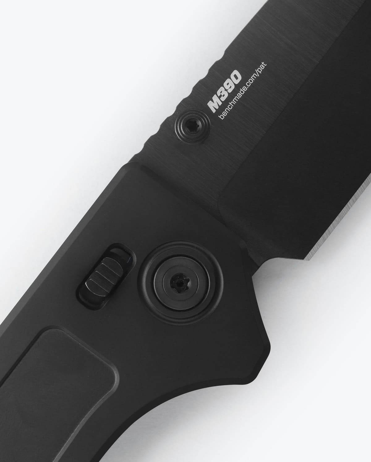 Benchmade 748BK-01 Narrows Black Titanium M390 thumbnail 5