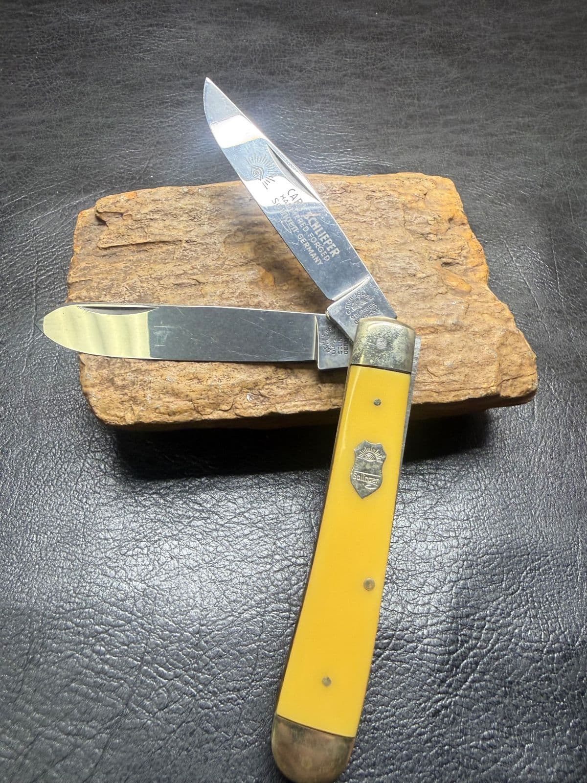 Carl Schlieper Eye Brand knives