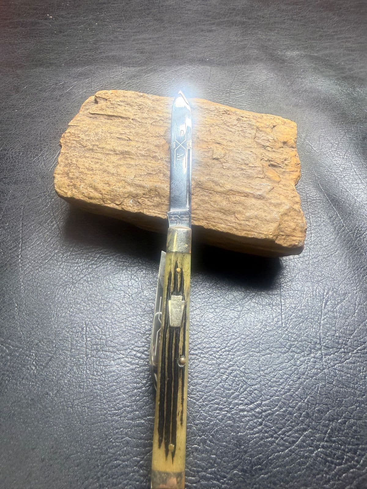 1993 Schatt & Morgan Keystone Series Swing Guard Lockback - Winterbottom Bone #06181L — image 1 of 2