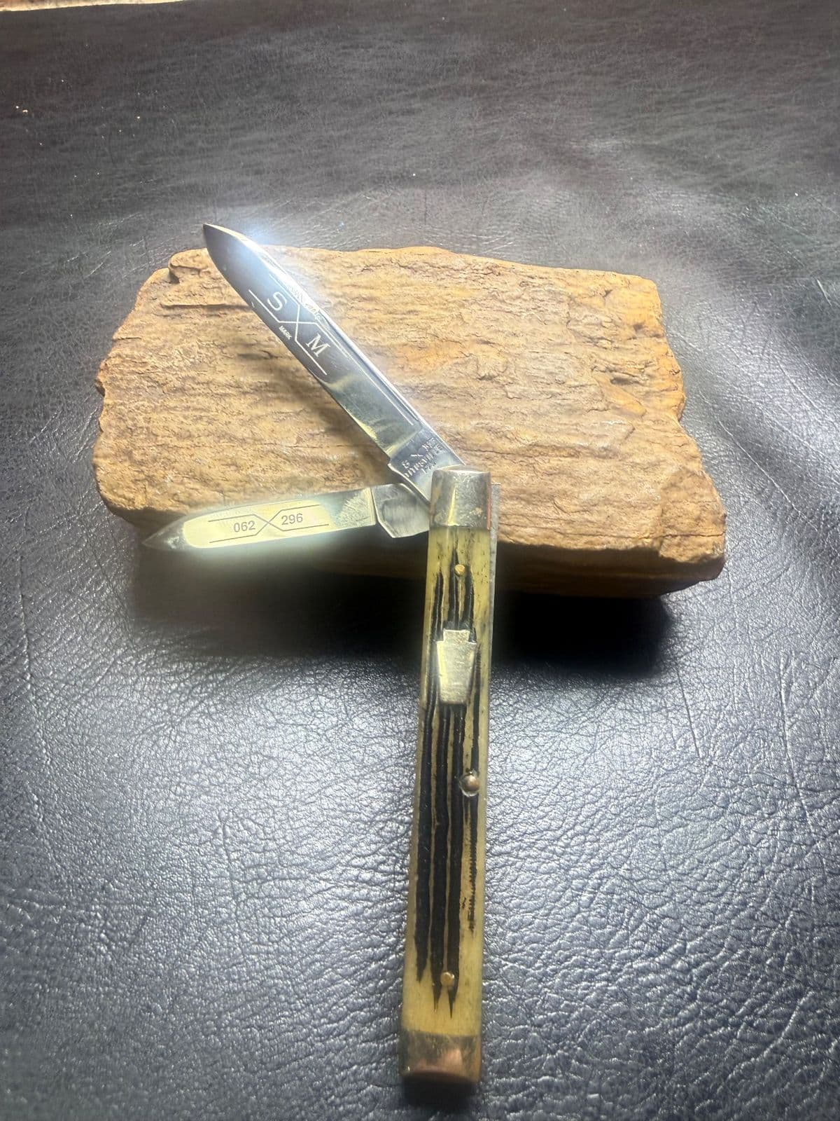 1993 Schatt & Morgan Keystone Series Swing Guard Lockback - Winterbottom Bone #06181L thumbnail 2