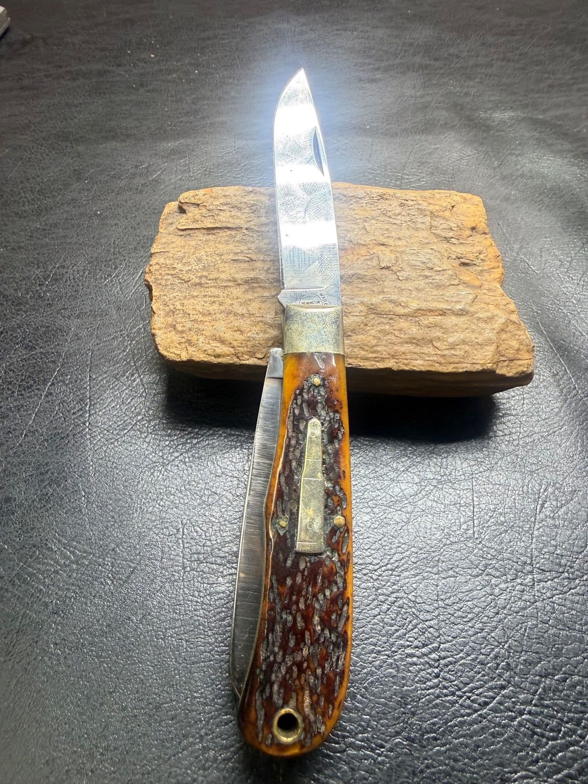 Vintage Remington UMC R113 2-Blade Jack Knife, Jigged Bone thumbnail 2