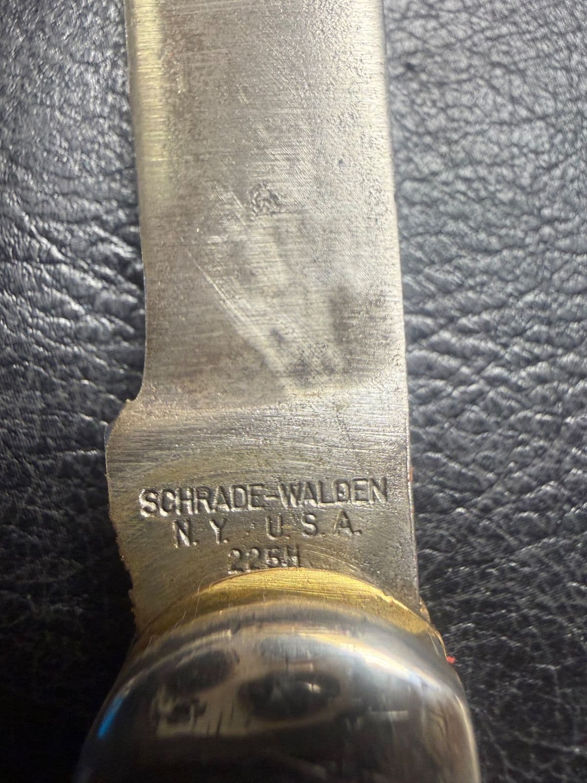 Vintage Schrade-Walden 225H Folding Hunter Two-Blade Pocket Knife thumbnail 3