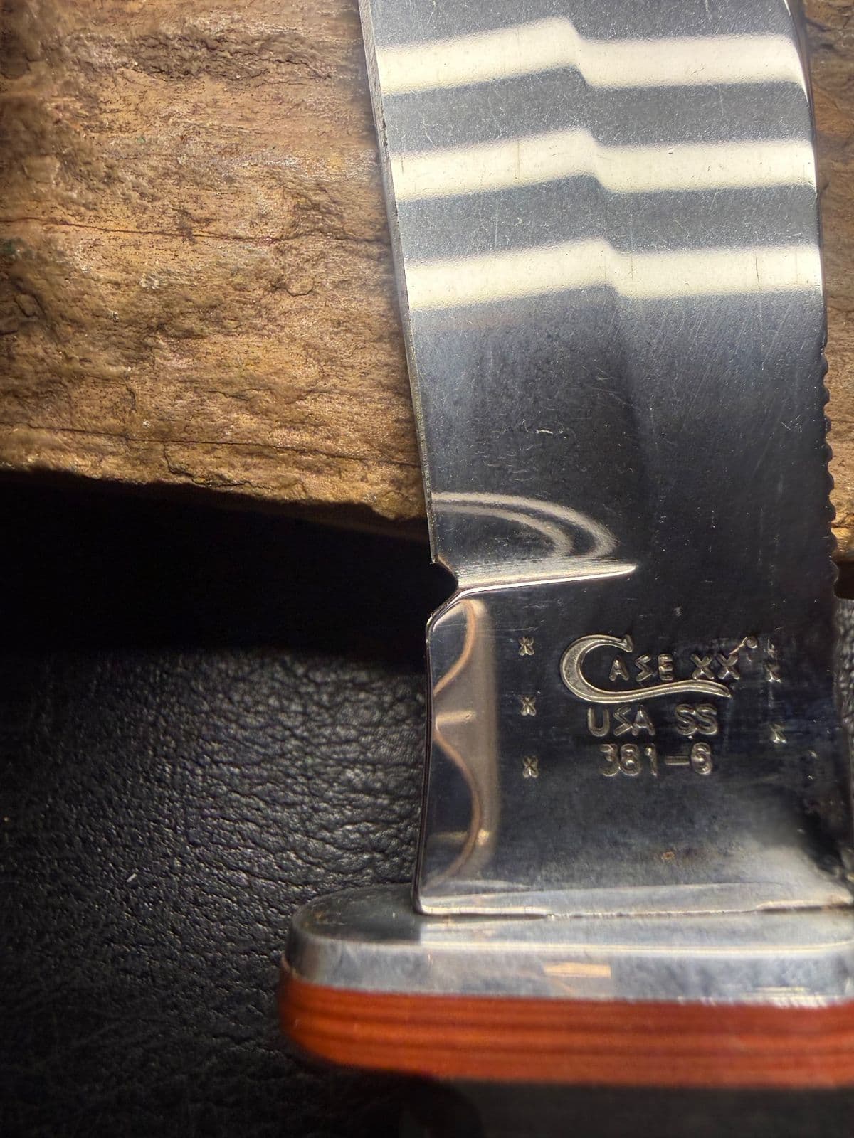 Case XX 386 Upswept Skinner Hunter 381-6 SS Stacked Leather thumbnail 2