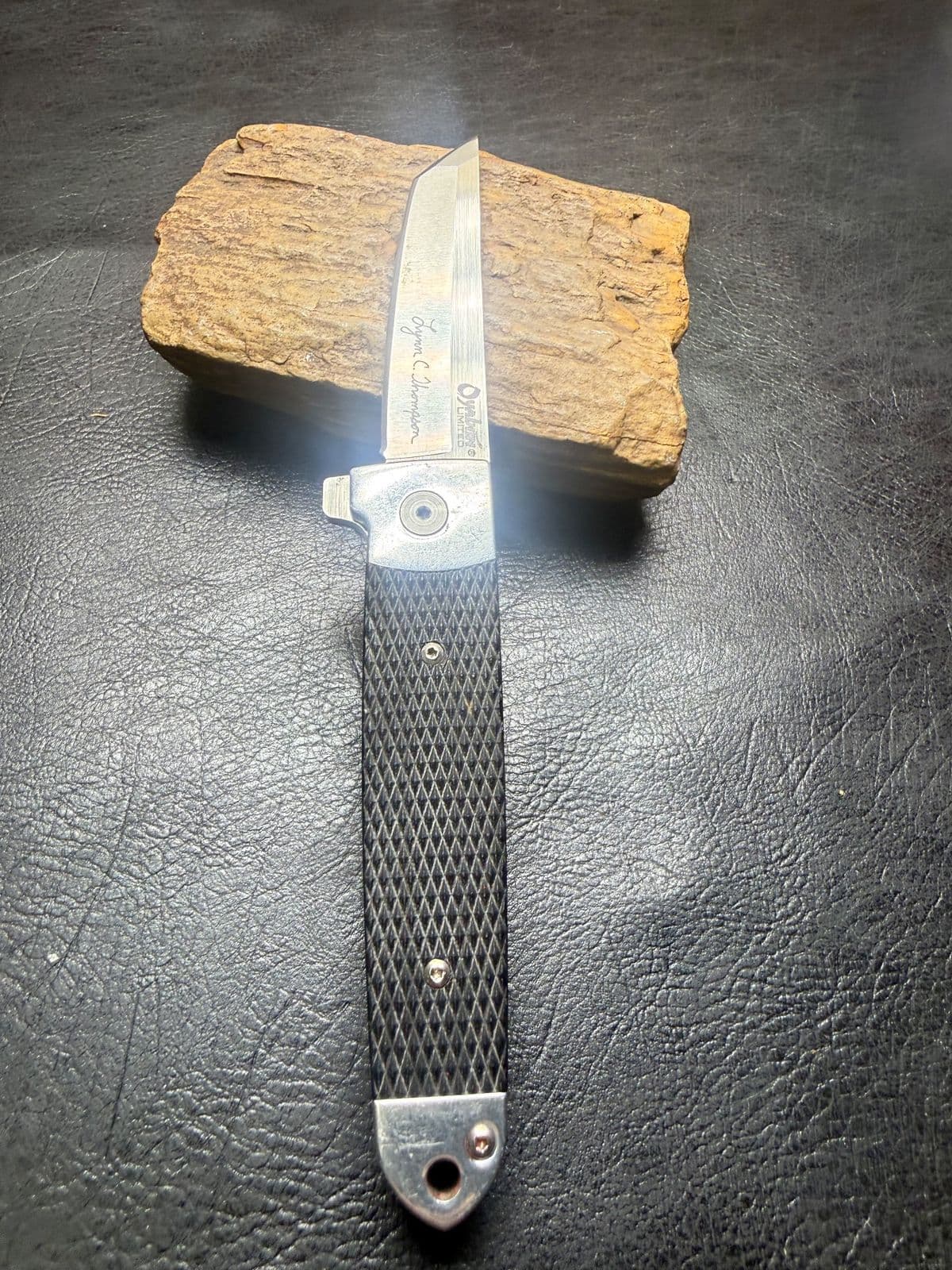 Cold Steel Oyabun Limited 32AA Lynn C. Thompson Signature S35VN #0382 - Pre-Owned — image 1 of 1