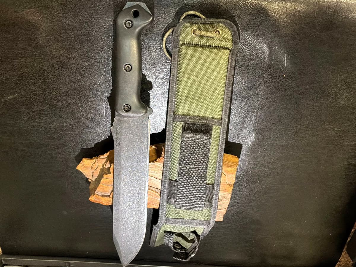 The Becker Combat Bowie — image 1 of 1